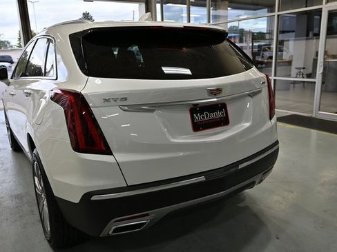 Used 2025 Cadillac XT5 Premium Luxury image 7
