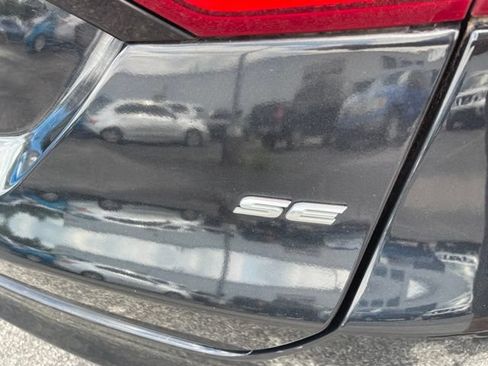 Used 2013 Ford Fusion SE FWD image 6