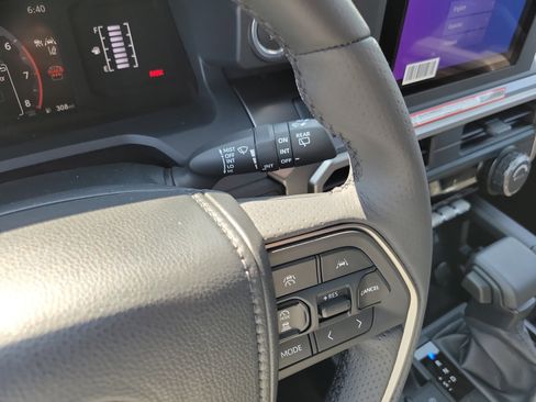 New 2026 Toyota 4Runner SR5 image 26