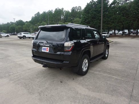 Used 2023 Toyota 4Runner SR5 Premium w/ Moonroof Package RWD image 21