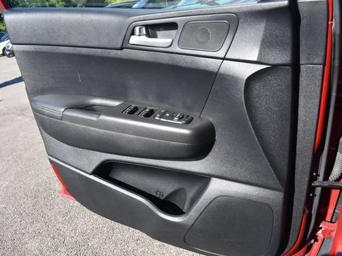 Used 2018 Kia Sportage LX FWD image 27