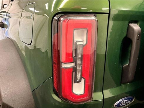 Certified 2022 Ford Bronco Wildtrak image 28