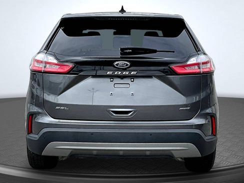 Used 2023 Ford Edge SEL AWD/4WD image 4
