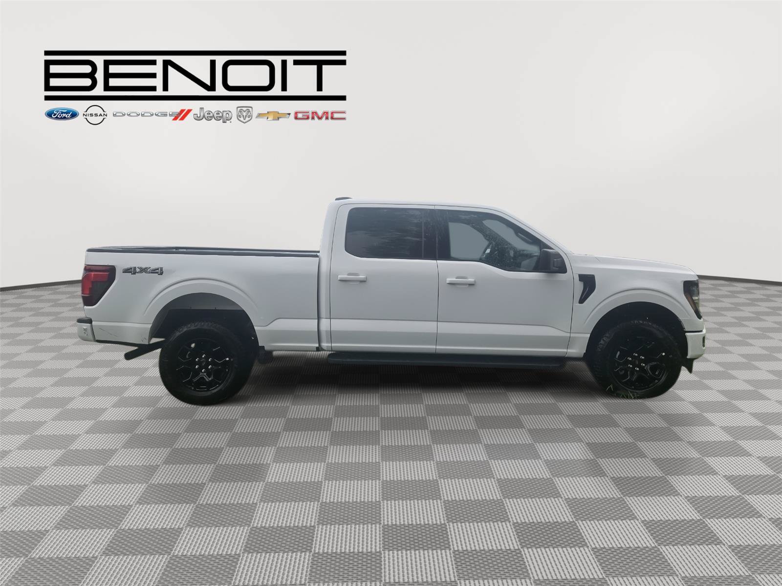 New 2026 Ford F150 XLT w/ XLT Black Appearance Package AWD/4WD image 4