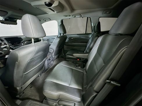 Used 2020 Honda Pilot Elite image 14