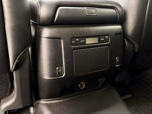 Used 2019 Nissan Armada SL w/ Premium Package RWD image 21