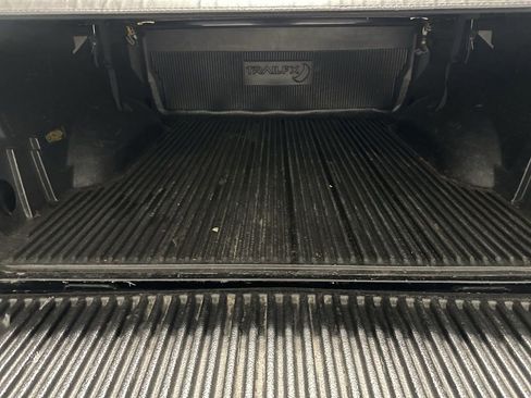 Used 2020 RAM 1500 Big Horn AWD/4WD image 24