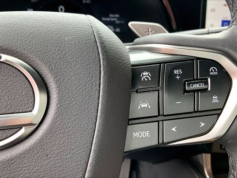 Used 2025 Lexus RX 350h w/ Convenience Package AWD/4WD image 25