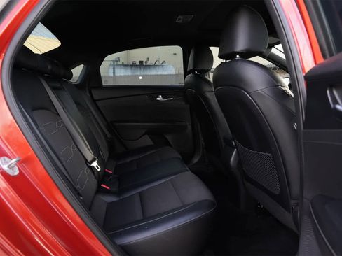 Used 2021 Kia Forte GT-Line w/ GT-Line Premium Package image 22