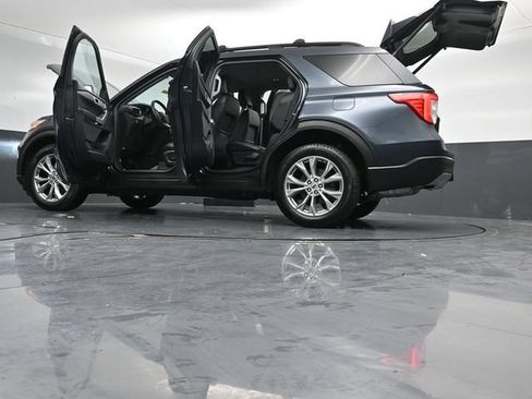 Certified 2024 Ford Explorer XLT w/ Equipment Group 202A AWD/4WD image 56