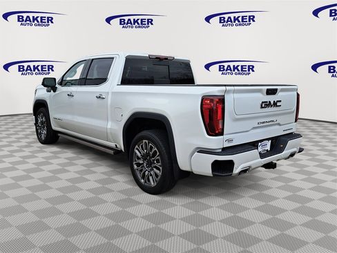 Used 2024 GMC Sierra 1500 Denali Ultimate image 3