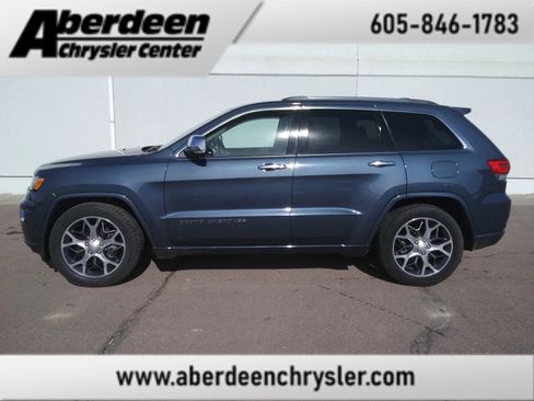 Used 2020 Jeep Grand Cherokee Overland image 1