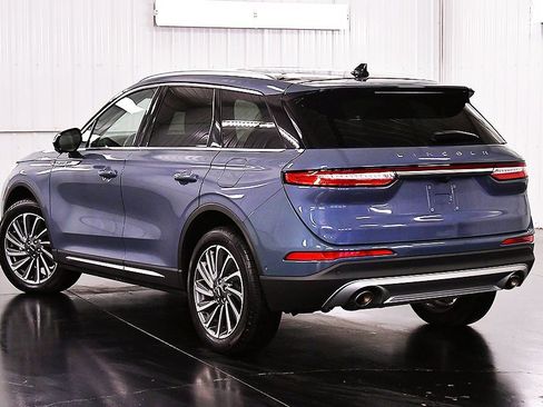 Used 2023 Lincoln Corsair Reserve w/ Equipment Group 202A image 5