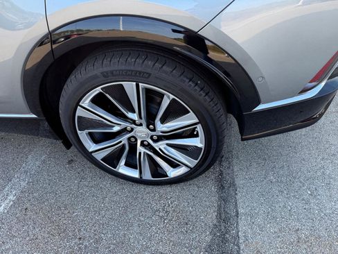 Used 2024 Cadillac Lyriq Luxury w/ LPO, Floor Liner Package image 11