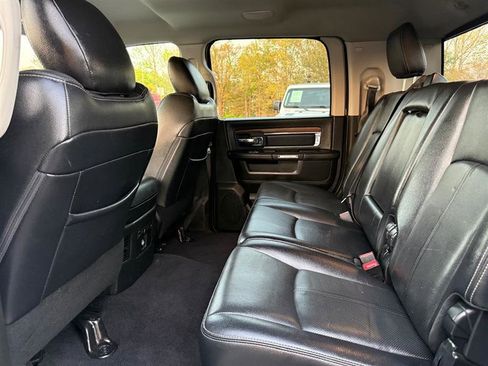 Used 2018 RAM 3500 Laramie image 25