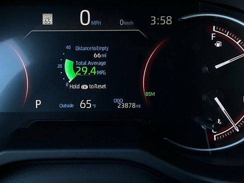 Used 2025 Toyota RAV4 XLE image 39