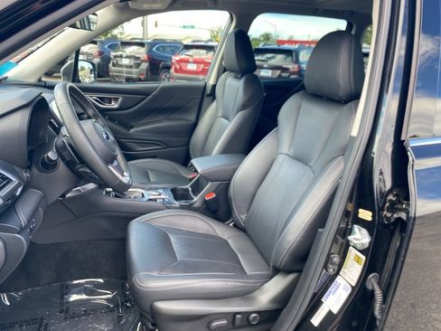 Used 2024 Subaru Forester Touring AWD/4WD image 9