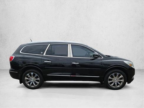 Used 2017 Buick Enclave Leather w/ Enclave Tuscan Edition FWD image 4