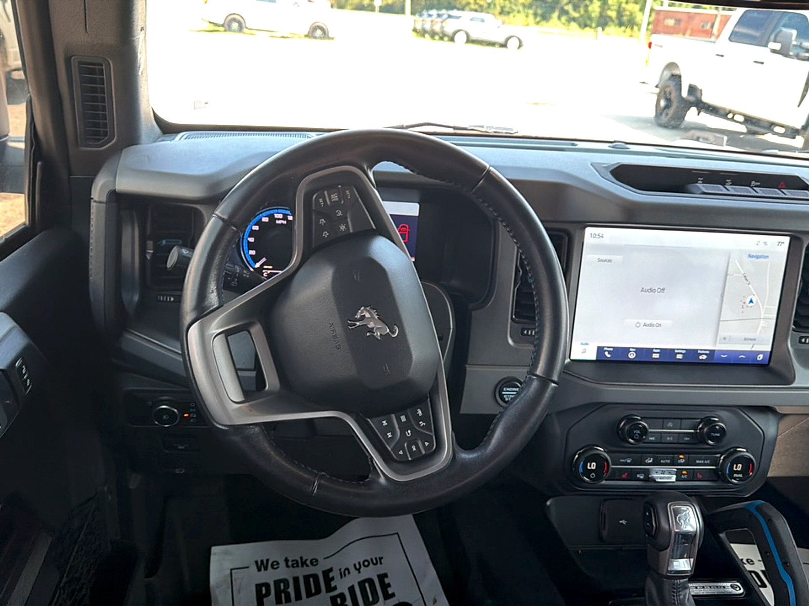 Used 2024 Ford Bronco Black Diamond AWD/4WD image 8