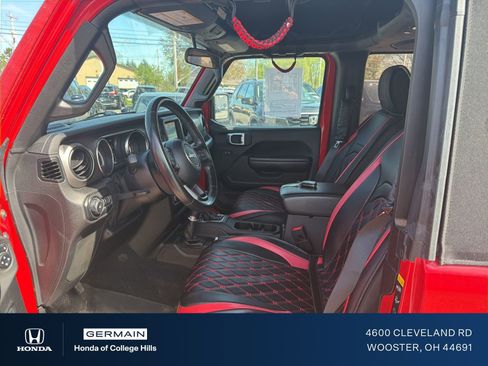 Used 2020 Jeep Wrangler Sport image 11