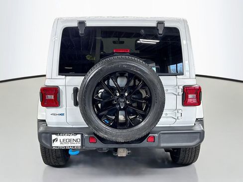 Used 2023 Jeep Wrangler Unlimited Sahara w/ Cold Weather Group image 8