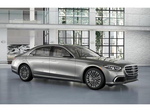Used 2023 Mercedes-Benz S 580 4MATIC Sedan image 12