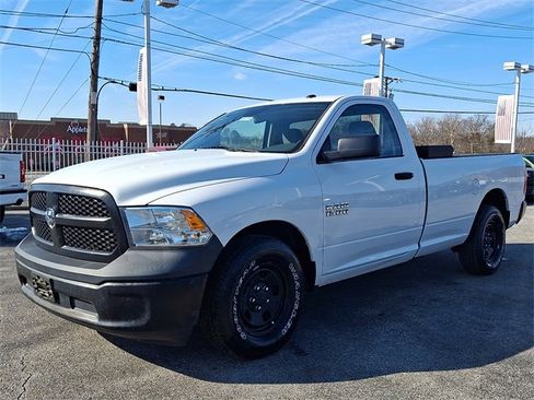 Used 2018 RAM 1500 Express image 3