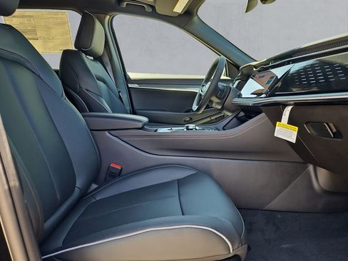 New 2025 Jeep Wagoneer S Limited image 15