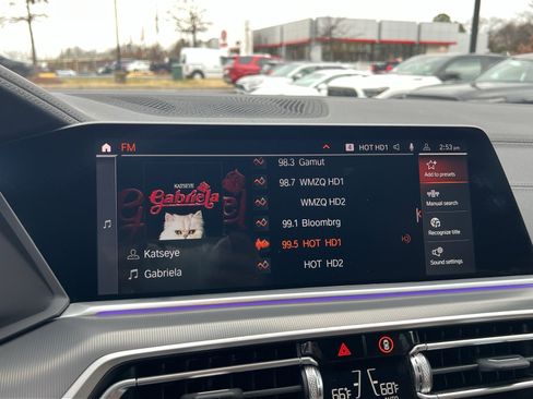 Used 2022 BMW X5 xDrive40i w/ M Sport Package image 18