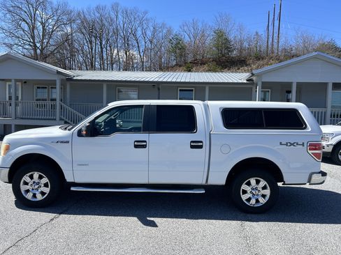 Used 2011 Ford F150 XLT w/ XLT Chrome Pkg image 3