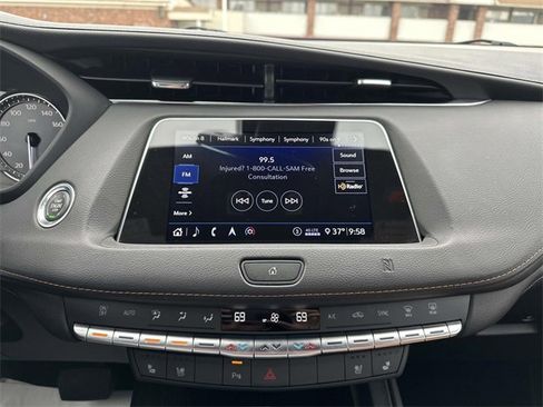 Used 2020 Cadillac XT4 Premium Luxury image 45