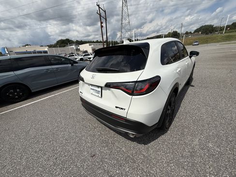 New 2026 Honda HR-V Sport image 11