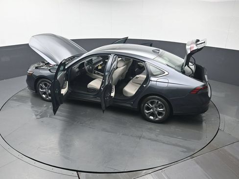 Used 2023 Honda Accord EX image 41