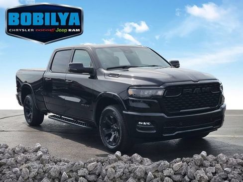 Used 2025 RAM 1500 Big Horn AWD/4WD image 2