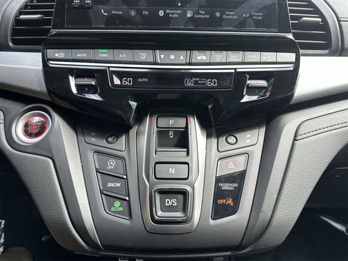 New 2026 Honda Odyssey EX-L image 18
