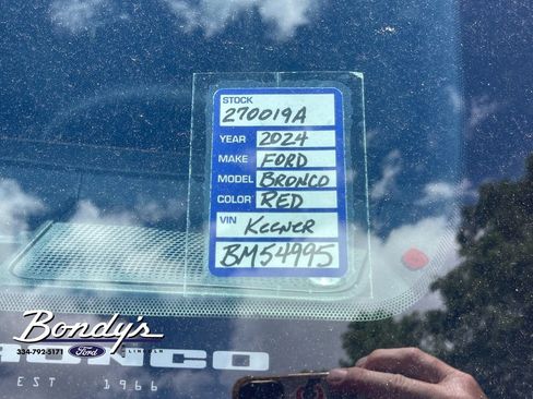 Used 2024 Ford Bronco Badlands AWD/4WD image 21