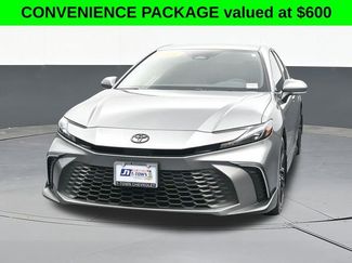 Used 2025 Toyota Camry SE w/ Convenience Package video 2