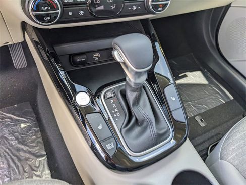 New 2025 Kia Soul EX image 24