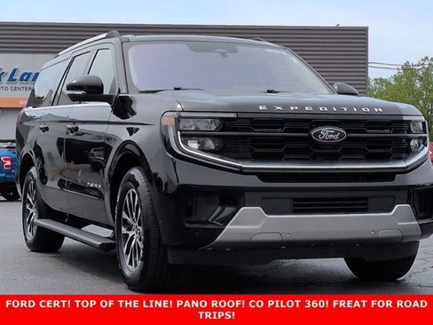 Certified 2025 Ford Expedition Max Platinum AWD/4WD image 3