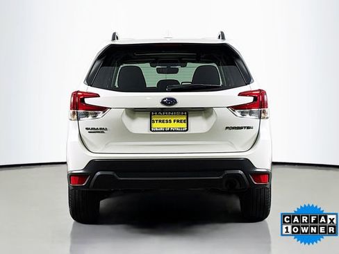 Used 2020 Subaru Forester Premium AWD/4WD image 6