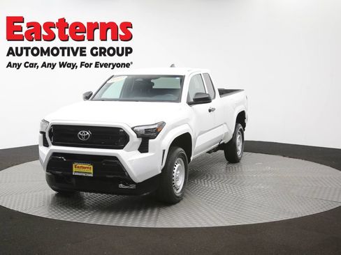 Used 2025 Toyota Tacoma SR RWD image 50