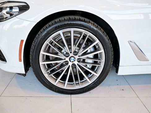 Used 2020 BMW 530i w/ Convenience Package image 45