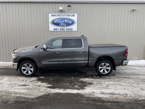 Used 2019 RAM 1500 Limited image 1