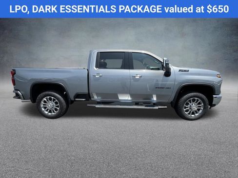 New 2026 Chevrolet Silverado 3500 LTZ w/ LTZ Premium Package AWD/4WD image 7