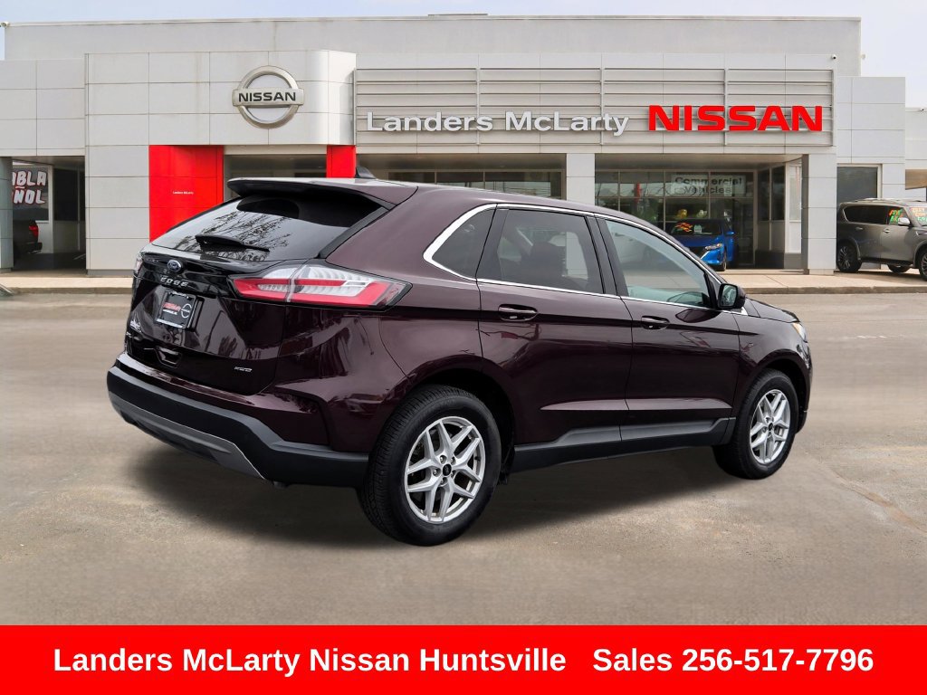 Used 2024 Ford Edge SEL AWD/4WD image 3