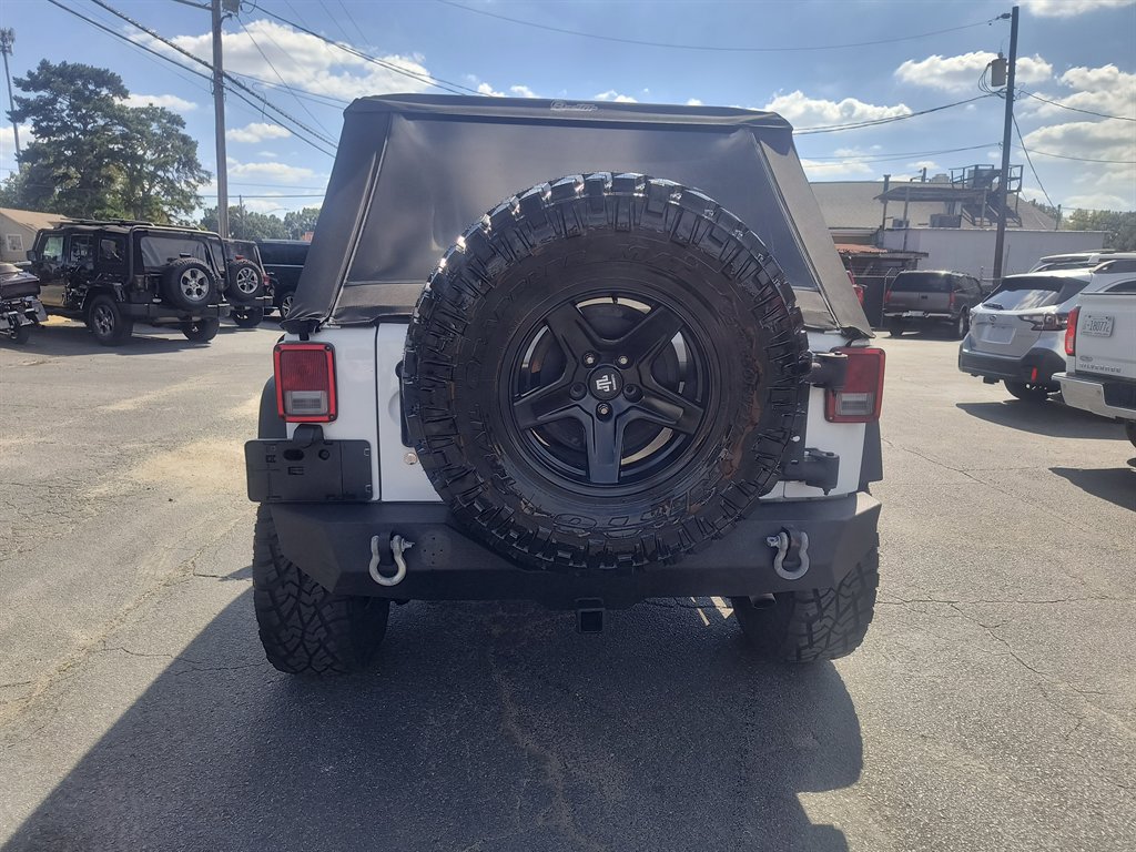Used 2017 Jeep Wrangler Unlimited Sport w/ Quick Order Package 24S AWD/4WD image 4