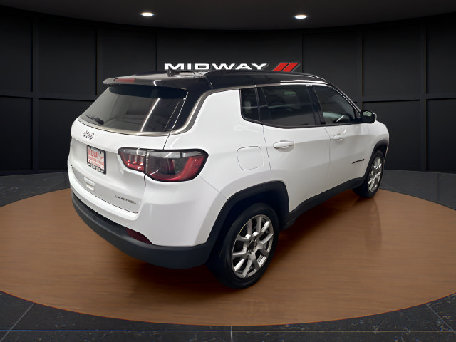 Used 2025 Jeep Compass Limited AWD/4WD image 4