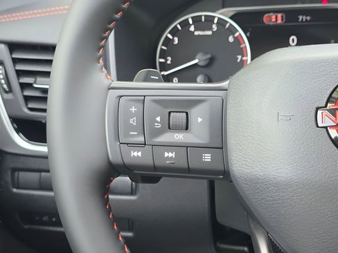 New 2026 Nissan Rogue SV AWD/4WD image 22