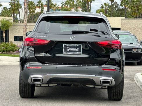 Certified 2025 Mercedes-Benz GLA 250 GLA 250 image 4