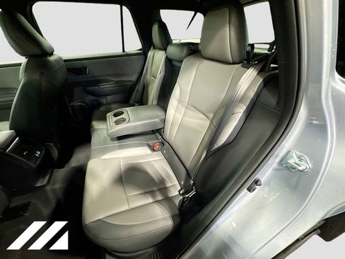 New 2026 Subaru Outback Limited AWD/4WD image 25